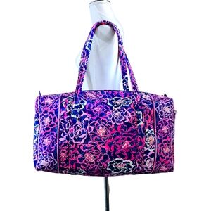 VERA BRADLEY WEEKENDER Purple Floral Duffle Bag Zip Tote
